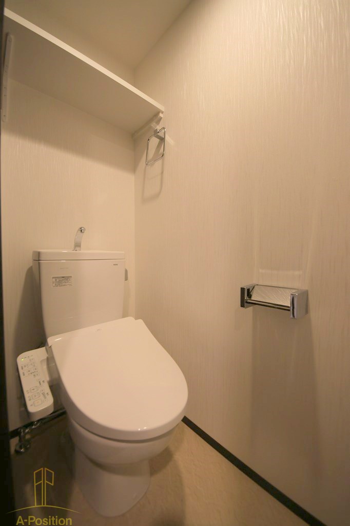 トイレ　レオングラン本町橋