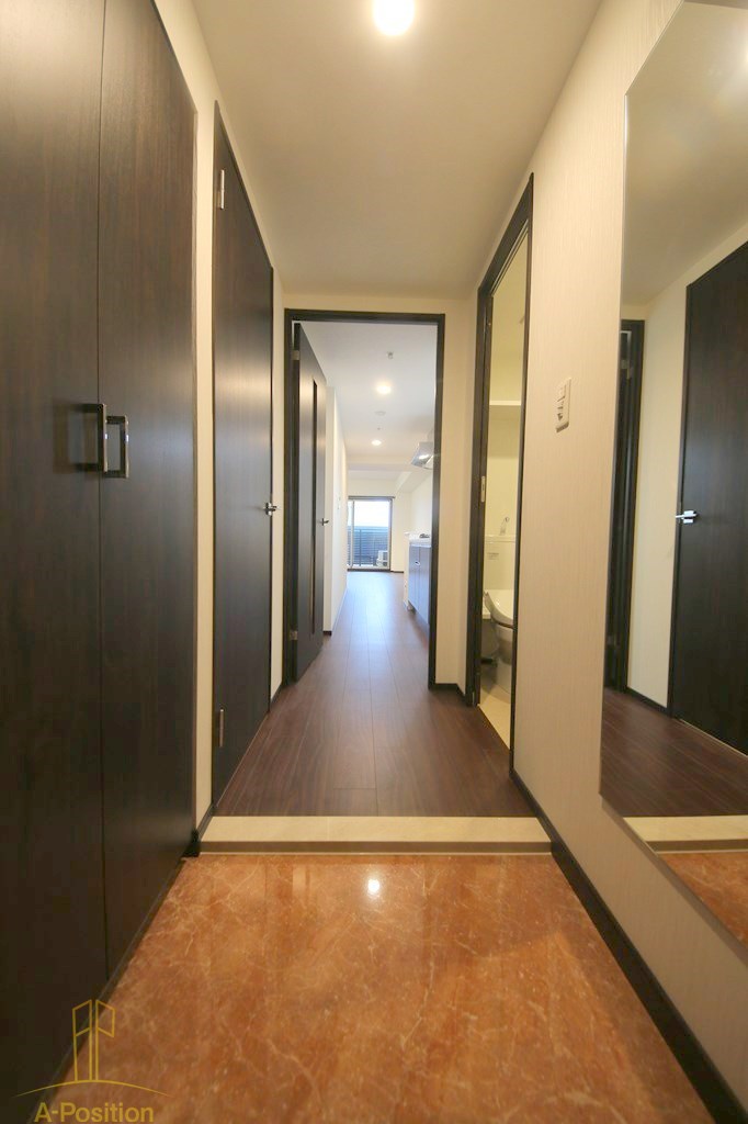 玄関　レオングラン本町橋