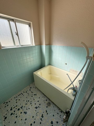 バス・シャワールーム　お風呂です