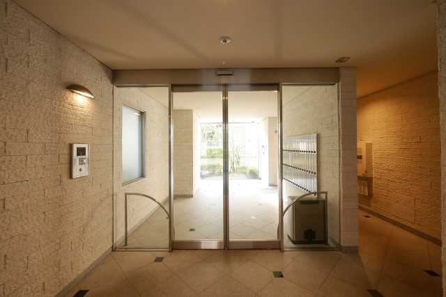 ロビー　プライムアーバン千駄木