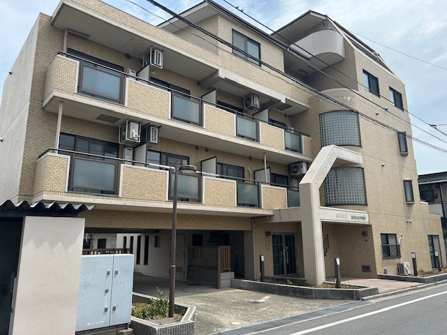 建物外観　耐震性・防音性に優れた鉄筋コンクリート造☆