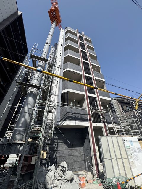 建物外観　建築中