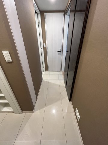 玄関　シンプルで使いやすい玄関です