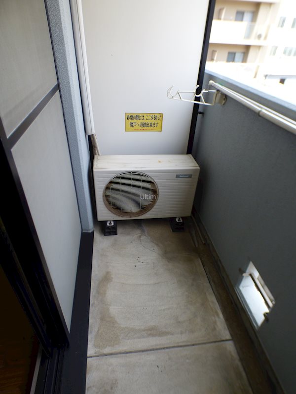 バルコニー　別部屋のお写真です。ご参考までに！