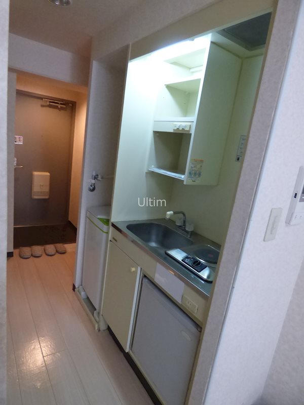キッチン　別部屋のお写真です。ご参考までに！