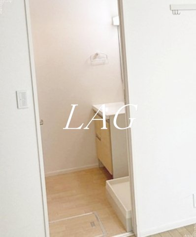 その他設備　室内洗濯機置場です。