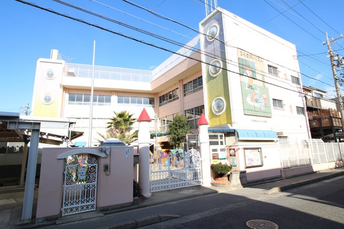 幼稚園・保育園　千草保育園（幼稚園・保育園）まで970m