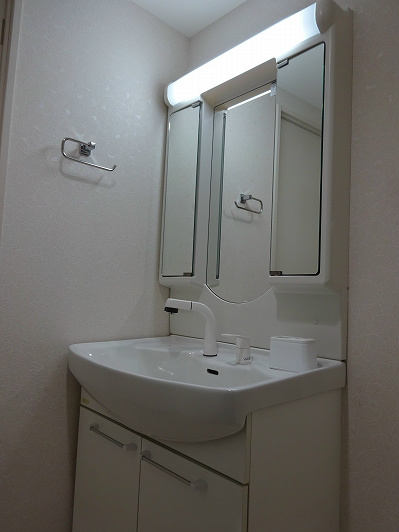 洗面設備　同タイプの写真です。