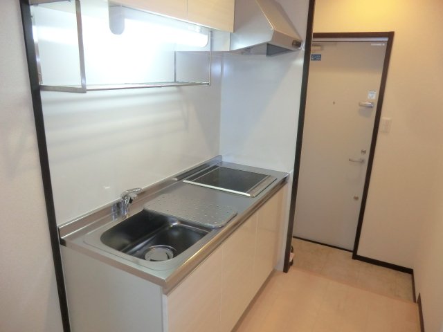 キッチン　２口IHクッキングヒーターがついてます♪