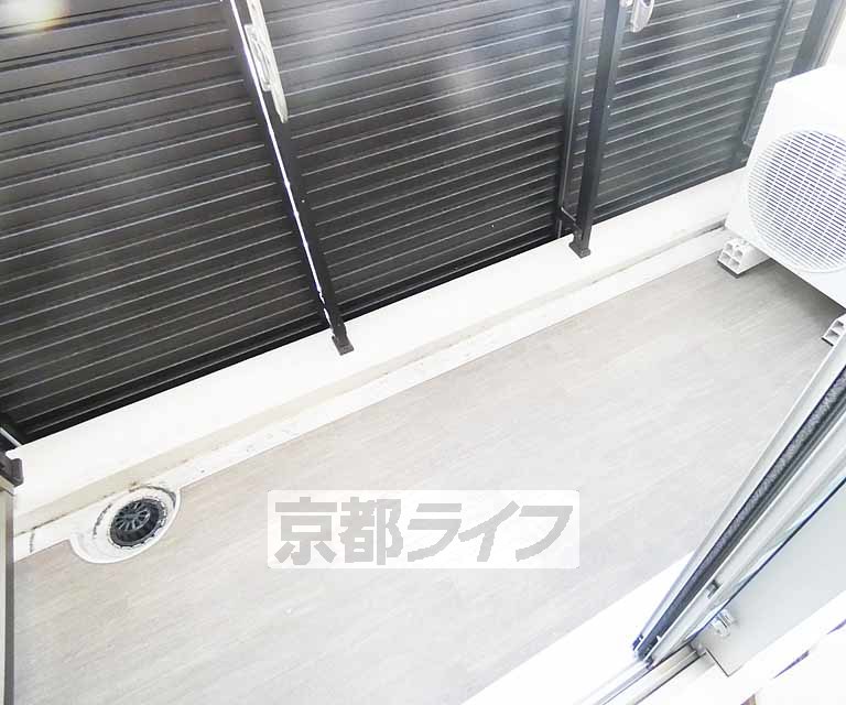 バルコニー　広々使えます。