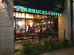 飲食店　スターバックスコーヒー目黒権之助坂店（飲食店）まで370m