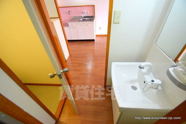 その他部屋・スペース　洗面台