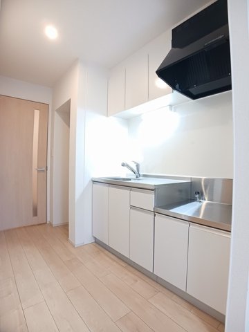 キッチン　コンパクトなキッチンで掃除もラクラク