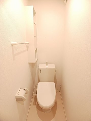 トイレ　シンプルで使いやすいトイレです