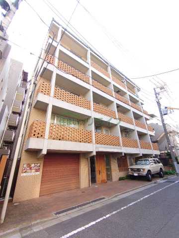 建物外観　ブリックプレイス