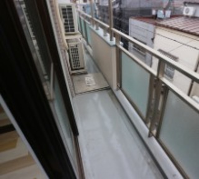 バルコニー　バルコニー