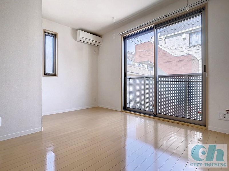 居室・リビング　※参考写真