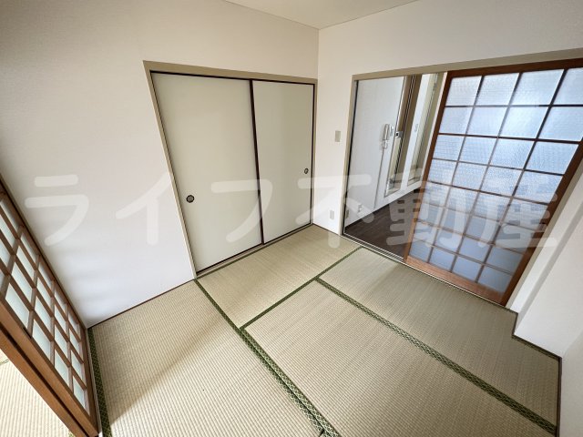 居室・リビング　和室があれば客間としても活用できます