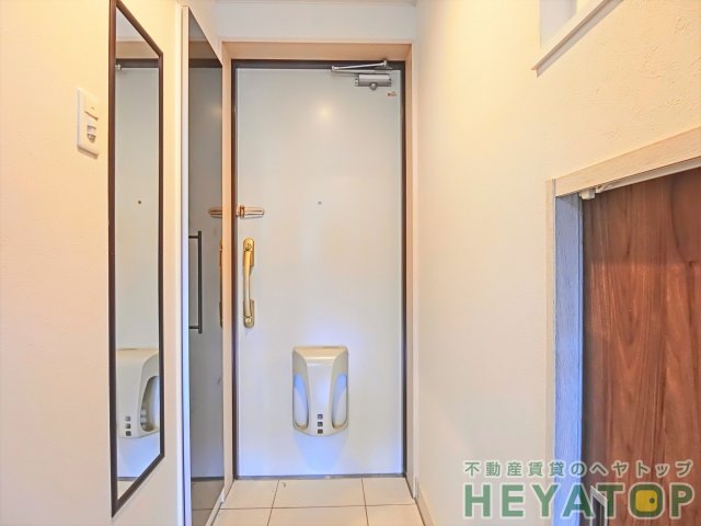 玄関　シューズボックス付き玄関