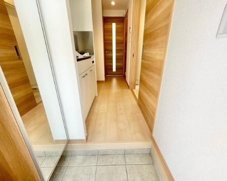 玄関　アムール白楽