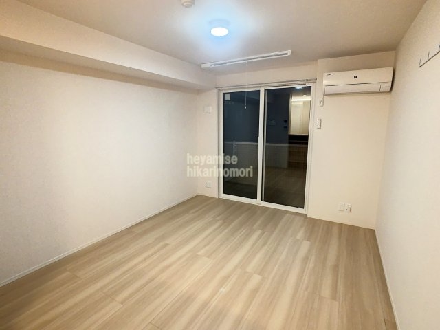 居室・リビング　写真は別号室