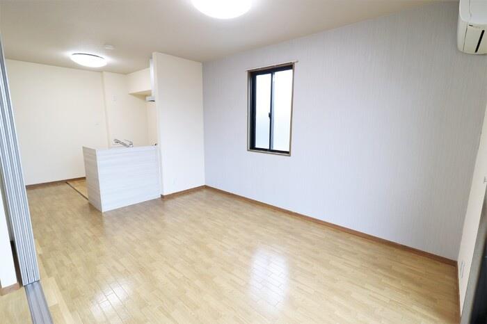 居室・リビング　リビング