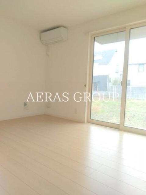 居室・リビング　同仕様