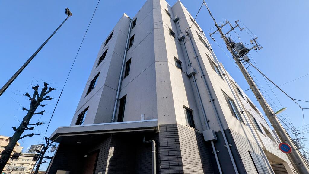 建物外観　人気の築浅デザイナーズ、用賀駅から徒歩13分♪