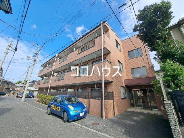 建物外観　落ち着いた住環境、南西向きで日当たりも良好です