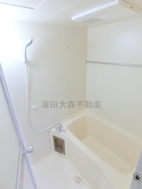 バス・シャワールーム　浴室乾燥機能付きのお風呂