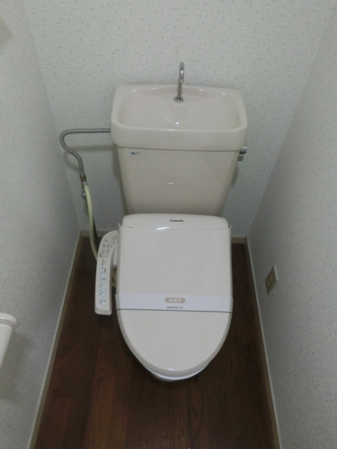 トイレ　シャワートイレは最近人気急上昇中です。