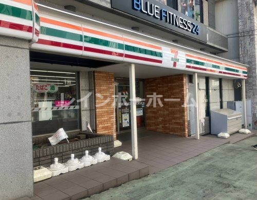 コンビニ　セブンイレブン新検見川店（コンビニ）まで681m
