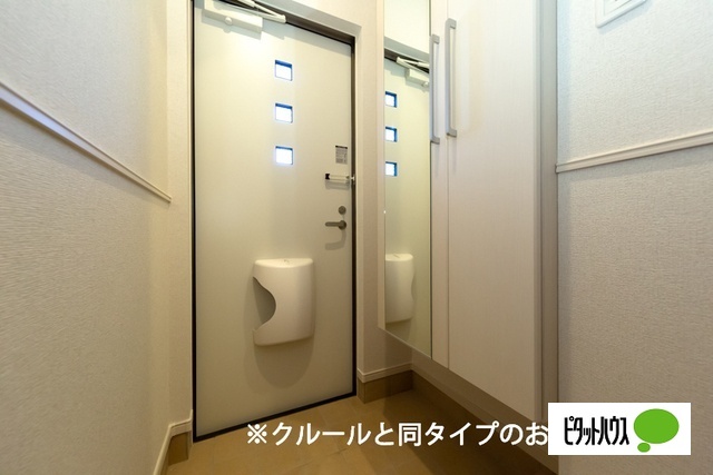 玄関　同タイプ