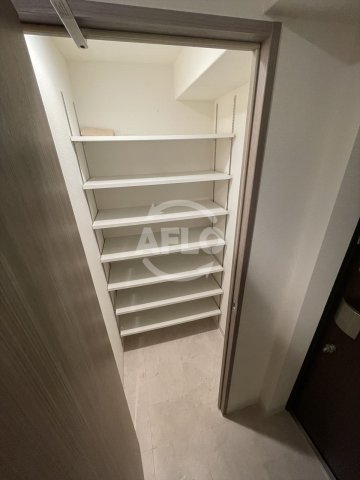 収納　プランドール北浜　シューズインクローゼット