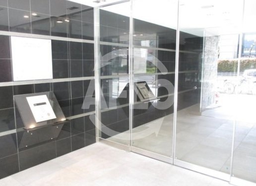 セキュリティ　プレサンスロジェ心斎橋　オートロック付