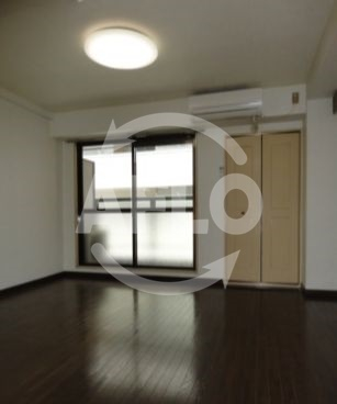 居室・リビング　サンプラザ上汐　洋室