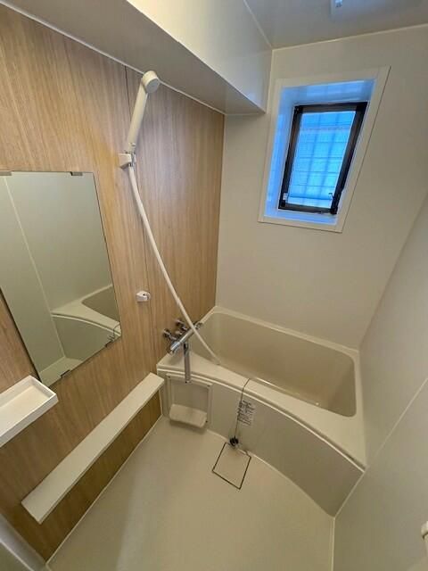 バス・シャワールーム　きれいなお風呂です