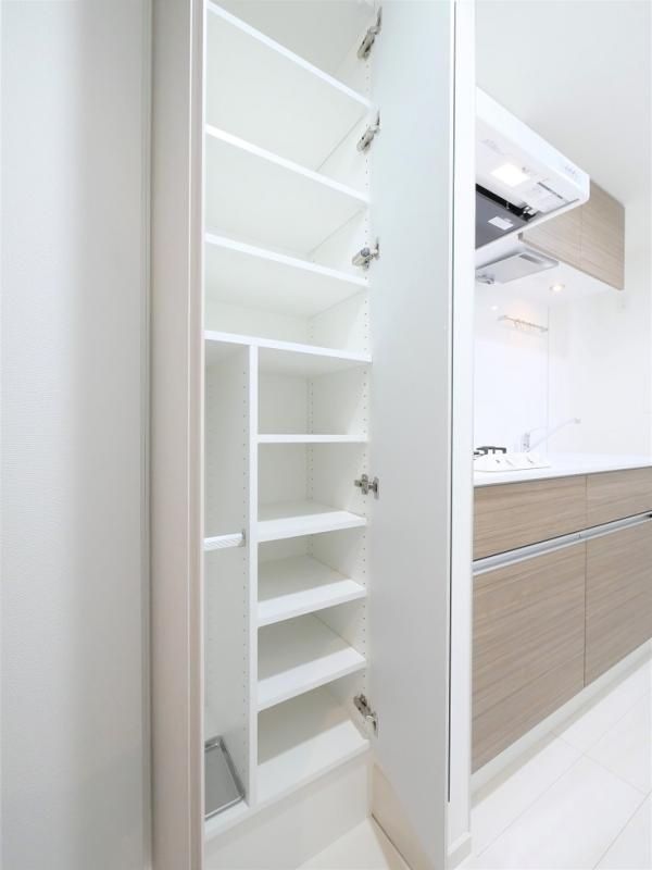 収納　たっぷり収納★