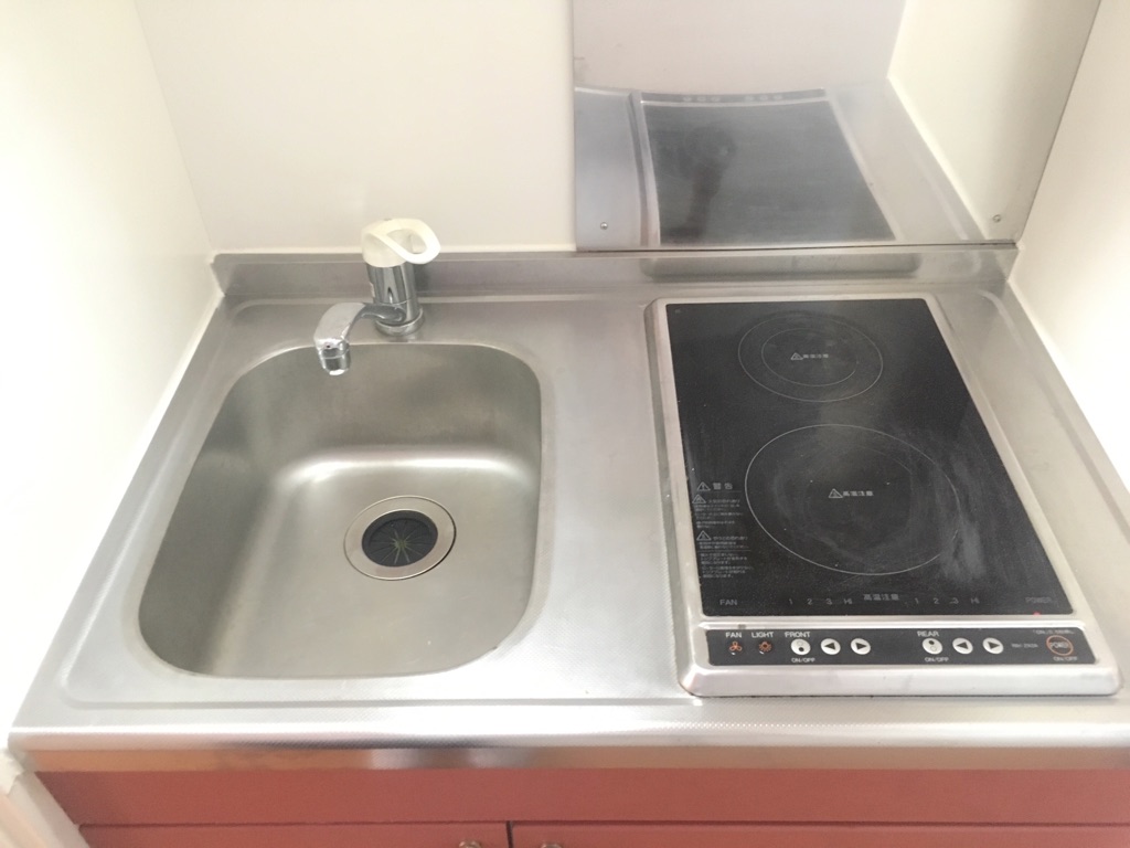 キッチン　２口電気コンロ