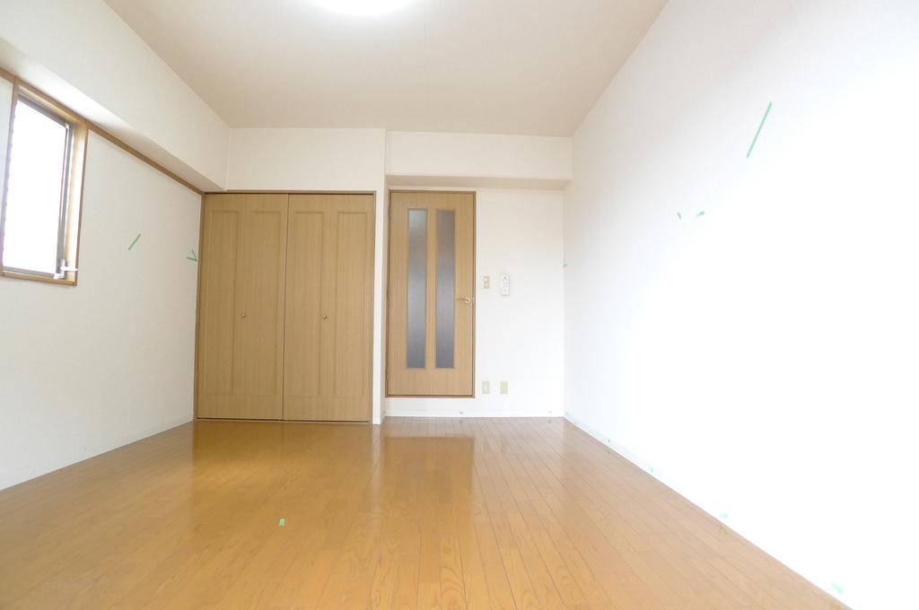 居室・リビング　（写真は同タイプ）