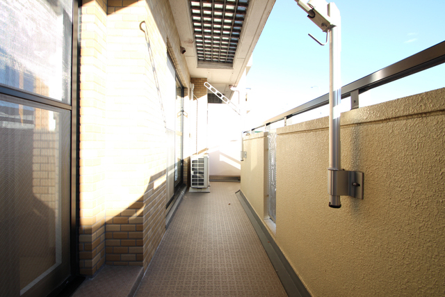 バルコニー　同タイプ別室の参考写真です。※現況優先