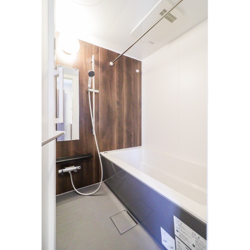 バス・シャワールーム　図面と現状に相違がある場合には現状を優先