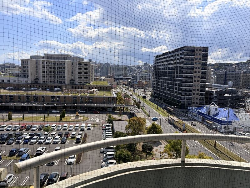 眺望　目の前は市立病院です