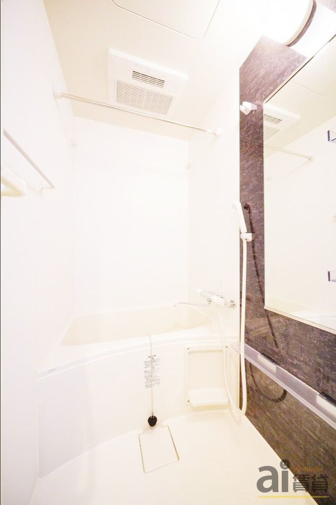 バス・シャワールーム　～同仕様写真～