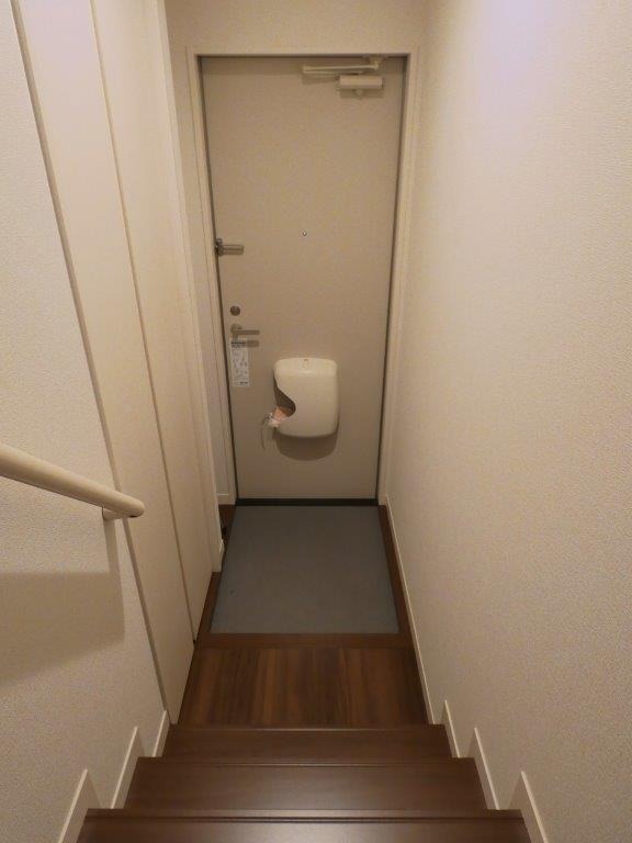 玄関　図面と現状に相違がある場合には現状を優先