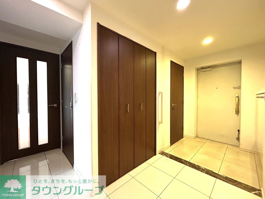 玄関　玄関ホール