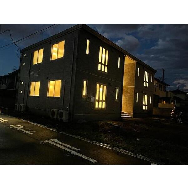 建物外観　駅まで徒歩圏内です。