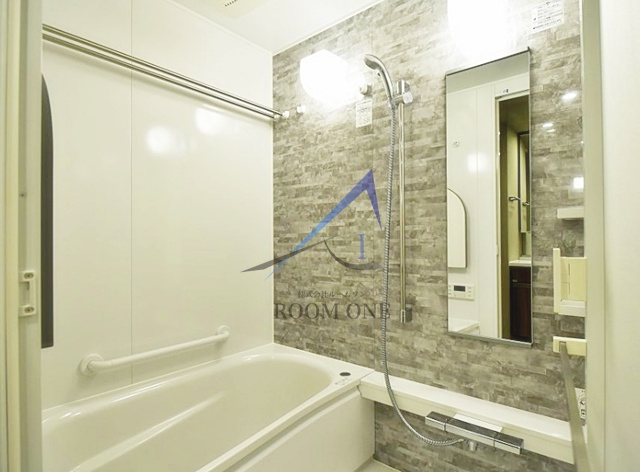 バス・シャワールーム　お風呂です。