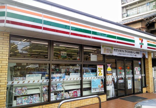 コンビニ　セブンイレブン品川大井7丁目店（コンビニ）まで159m