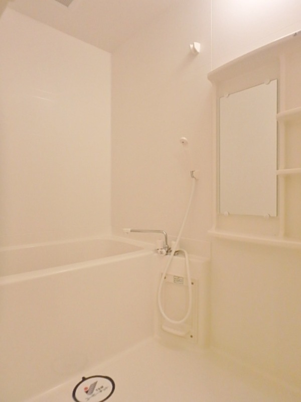 バス・シャワールーム　図面と現状に相違がある場合には現状を優先